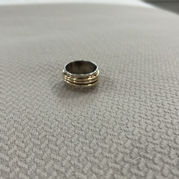 Sterling Silver Ring - Picture 3 of 3